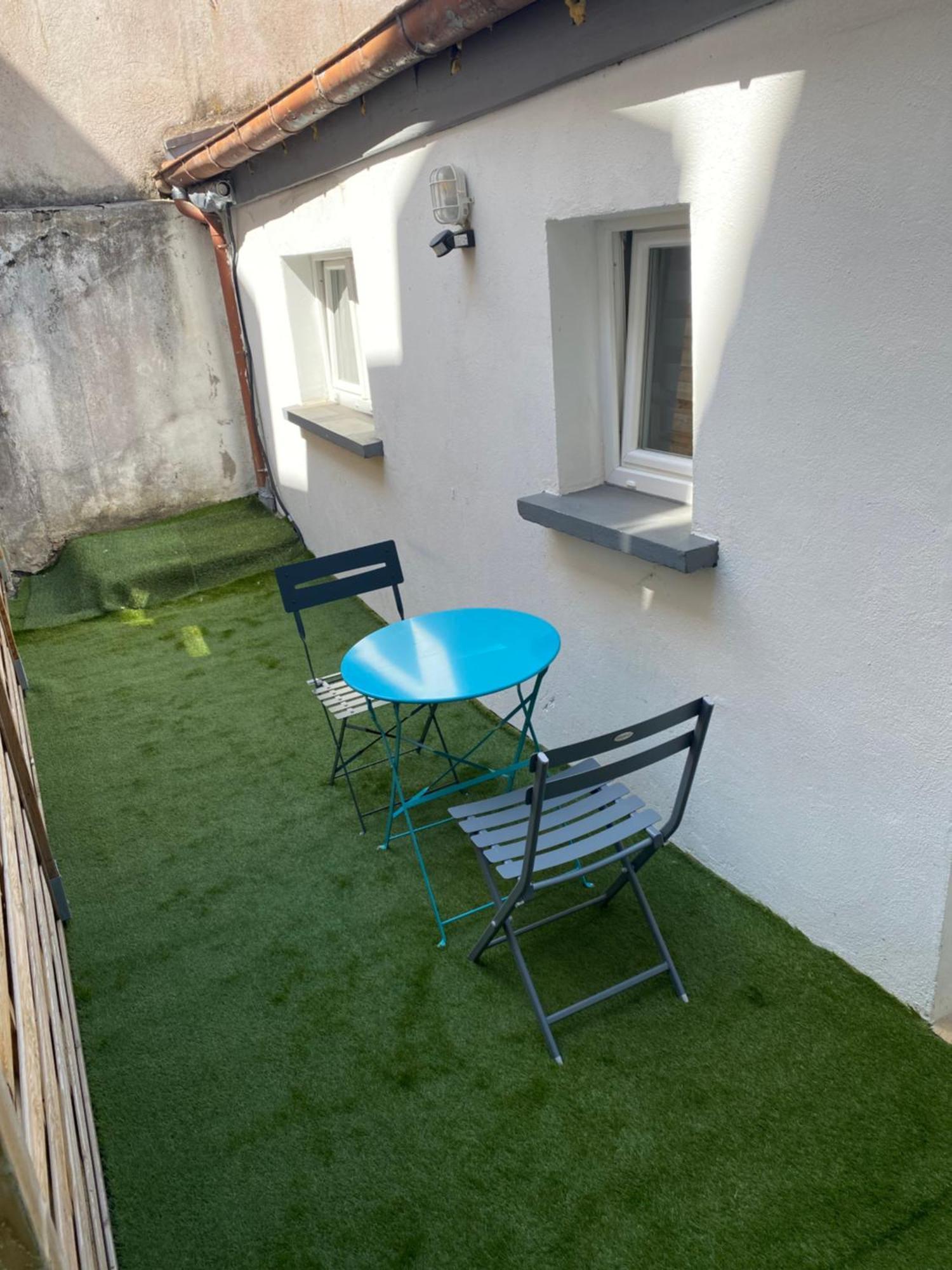 Le Patio Studio-Terrasse Montbeliard-Centre Екстер'єр фото