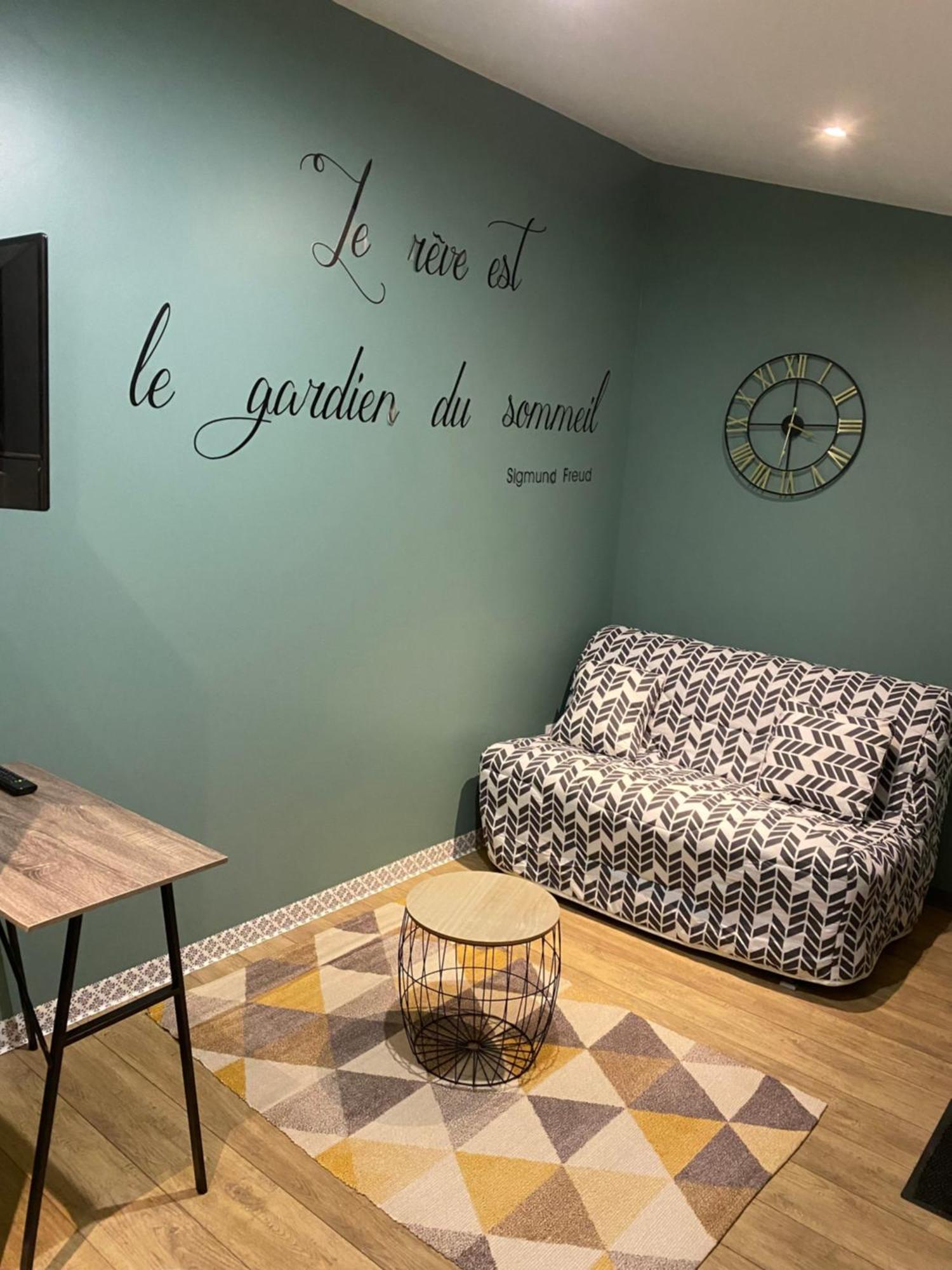 Le Patio Studio-Terrasse Montbeliard-Centre Екстер'єр фото